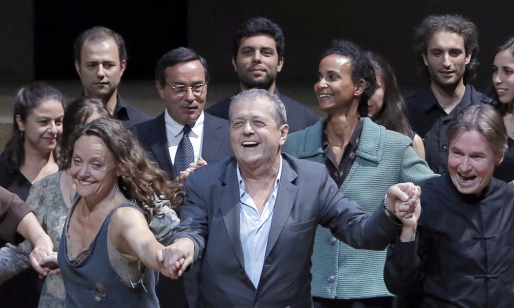 //image/photosarticles/hommageapatricechereau.jpg