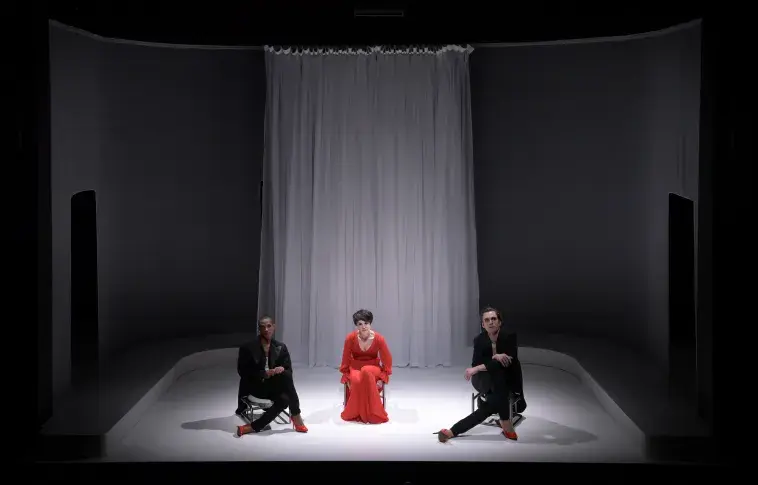 Music-hall 21/22