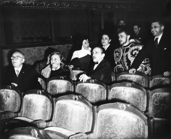 « Le Soulier de satin ou le Pire n'est pas toujours sûr », action dramatique en 2 parties, 1 épilogue et 33 tableaux de Paul Claudel, mise en scène de Jean-Louis Barrault, salle Richelieu, 1943