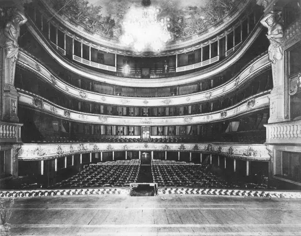 Salle Richelieu, 1935