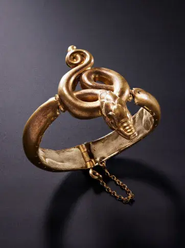 Bracelet de répertoire articulé à motif de serpent, vers 1880
