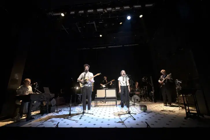 Les Serge (Gainsbourg point barre) 22/23