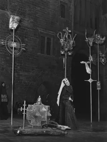 « Richard III » de Shakespeare, traduction de Jean-Louis Curtis, mise en scène de Terry Hands, Cour d'honneur du Palais des Papes, 1972