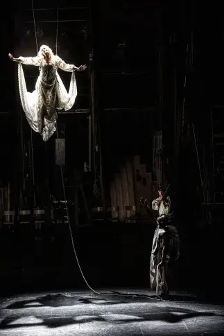 « Le Soulier de satin » de Paul Claudel, mise en scène et scénographie d’Éric Ruf. Salle Richelieu, 2024