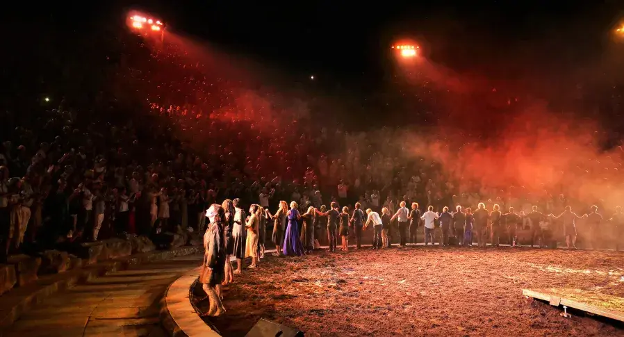 "Électre / Oreste" d’Euripide, mis en scène par Ivo van Hove, Théâtre antique d’Epidaure, 2019