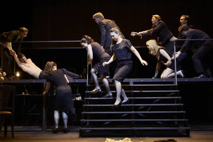 Photo du spectacle Le Tartuffe ou l'Hypocrite (saison 2025-2026) avec Stéphane Varupenne, Julien Frison, Lila Pelissier, Chahna Grevoz, Thierry Hancise, Sara Valeri, Marina Hands, Sylvia Bergé, Diego Andres, Hippolyte Orillard