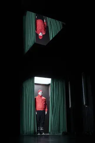 Photo du spectacle L'Ordre du jour (saison 2025-2026) avec Jérémy Lopez