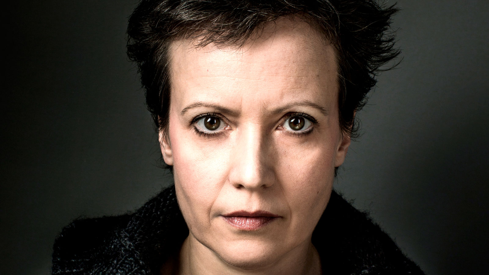 Portrait dacteur : Véronique Vella ・ Comédie-Française